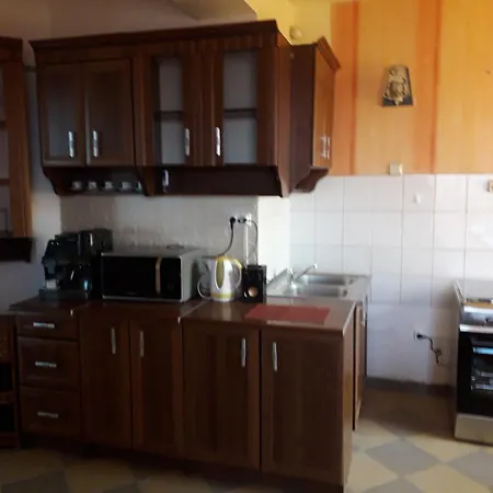 Evita Vendeghaz Apartment Sajokapolna